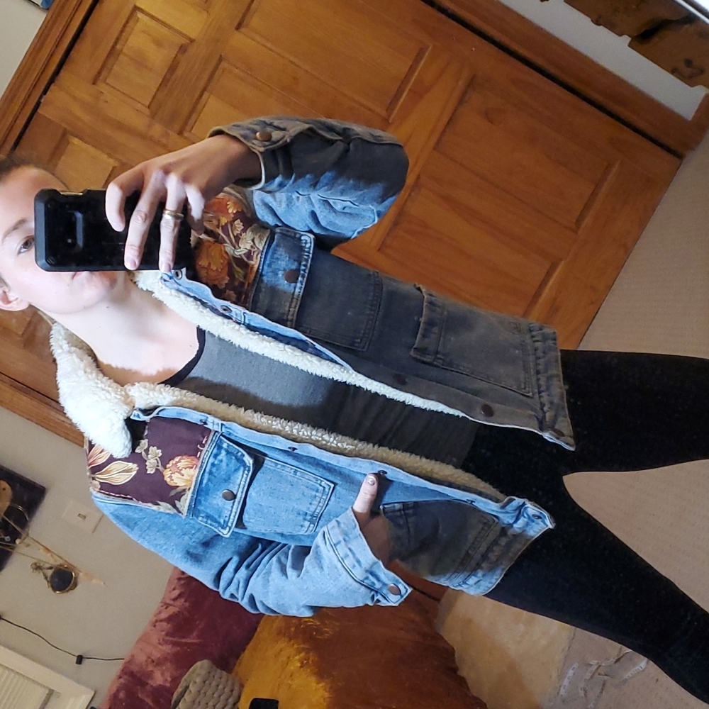 Custom Patch Sherpa Denim Jacket - image 5